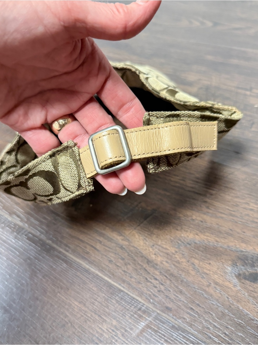 COACH MONOGRAM LOGO KHAKI VISOR - Picture 3 of 5